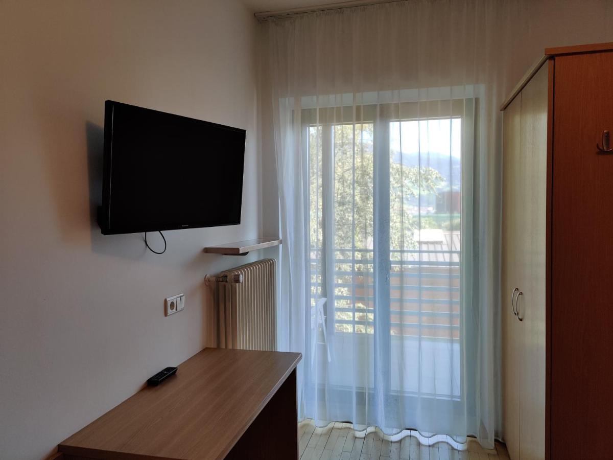 Hotel Garni Maria à Vahrn Extérieur photo